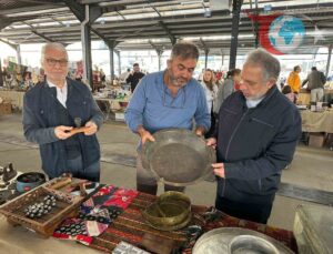 Talas’ta Antika Pazarı Nostalji Rüzgârı Estiriyor