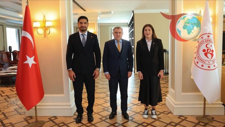 Türk Güreşi İçin Yeni Ufuklar: Bakanlıkla Kritik Görüşme