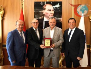 Yunusemre Belediye Başkanı Semih Balaban’a Derneklerden Anlamlı Teşekkür