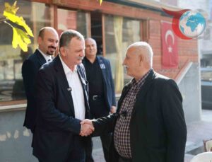 Yunusemre Belediye Başkanı Semih Balaban’dan Yenimahalle Esnafına Sıcak Ziyaret