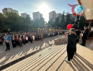 Adana’da Kansere Karşı Zafer Kazanan İki Öğrencinin İnanılmaz Dönüşü