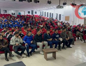 Adıyaman Belediyespor’da Genç Sporculara Sağlık ve Psikolojik Dayanıklılık Eğitimi