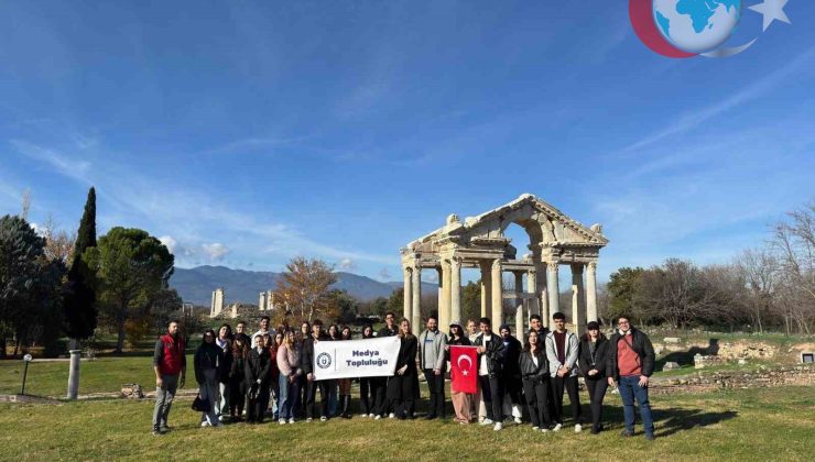 ADÜ Öğrencileri Afrodisias Antik Kenti’nin Tarihi Büyüsünü Keşfetti