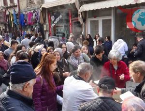 Asırlık Geleneğin İzinde: Mudurnu’da Esnaf Duası Coşkusu