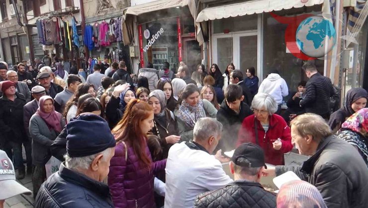 Asırlık Geleneğin İzinde: Mudurnu’da Esnaf Duası Coşkusu