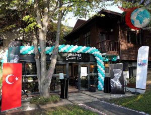 Beşiktaş’ta Emekliler İçin Sosyalleşme Merkezi: Dikilitaş Emekli Evi Açıldı