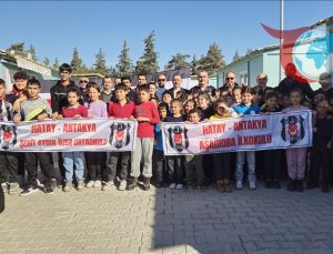 Beşiktaş’tan Depremzede Çocuklara Destek: 1903 Forma Projesiyle Sevindiren Etkinlik