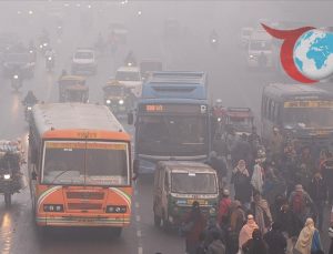 Delhi’de Hava Kirliliği Alarmı: Yeni Tedbirler Yolda