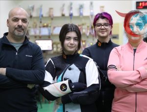 Ecrin İzla’nın Atıcılıkta Yükselen Başarı Hikayesi