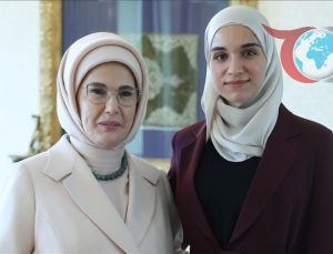 Emine Erdoğan ve Latife El Durubi: Barış ve Dostluk İçin Bir Araya Geldiler