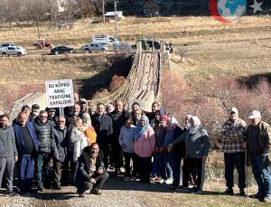 Erzincan’da İl Genel Meclisi Başkanı Köy Köprülerinde İncelemelerde Bulundu