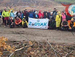 Eskişehir’de Şehitler Anısına 450 Fidan Toprakla Buluştu