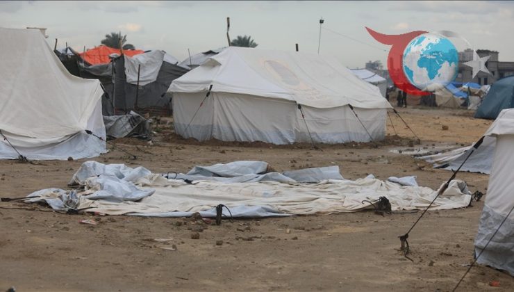 Gazze’deki Şiddetli Yağışlar ve İnsani Kriz: Binlerce Aile Etkilendi
