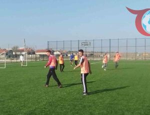 Genç Yeteneklerin Sahne Aldığı Seçmelerde Coşkulu Anlar