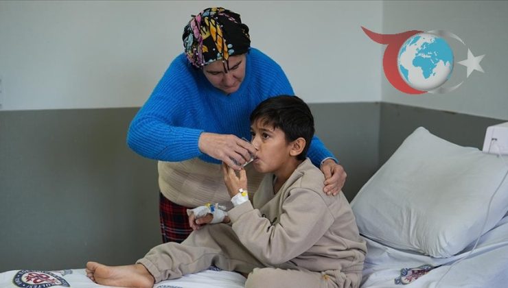 İzmirli Çocuk Yeniden Hayata Döndü: Annesiyle Gelen Mucize