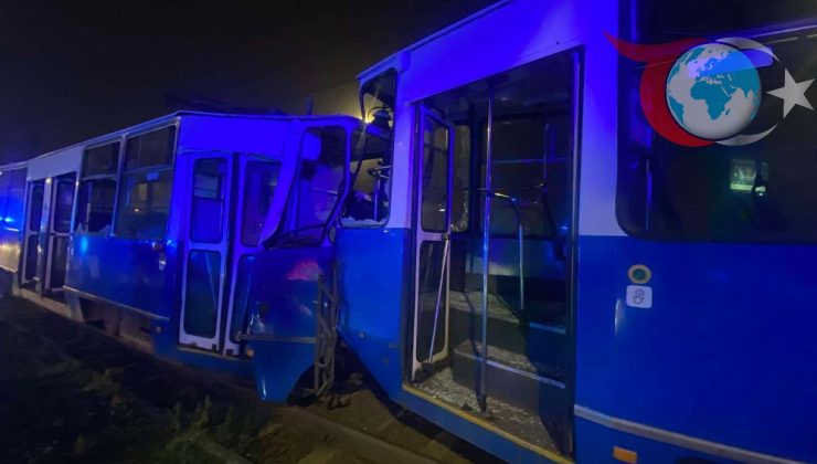 Krakow’da Tramvay Dehşeti: İki Tramvayın Çarpışması Sonucu 35 Yaralı
