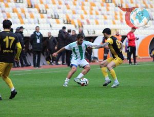 Malatya Yeşilyurtspor ve Ağrı 1970 SK Karşılaşmasında Gol Sesi Duyulmadı