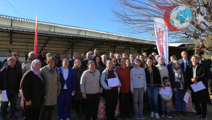 Ortaca’da Süt Sığırcılığı Kursuna Katılan Çiftçilere Sertifikaları Verildi