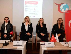 Osmangazi Belediyesi’nden Cumhuriyetin Eğitimci Kadınlarına Anlamlı Etkinlik