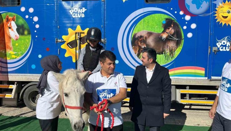 Pony Atlar Diyarbakırlı Çocukların Yüzünü Güldürdü!
