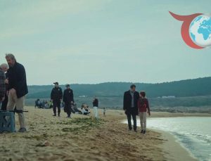 Sahilde Yıllar Sonra Birleşen Baba-Oğulun Duygusal Anları