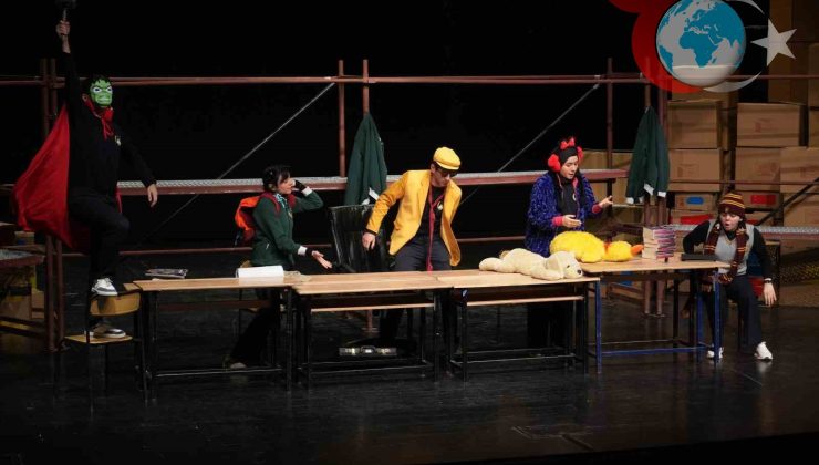 Samsun’da Kooperatifçilik Eğitimi Tiyatro Sahnesine Taşındı