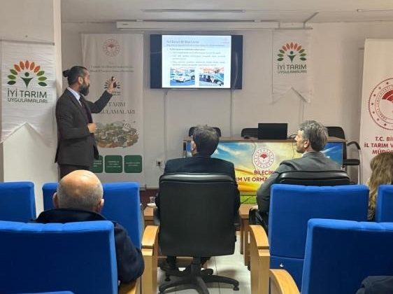 Söğüt’te Marul Yetiştiricilerine İyi Tarım Eğitimi: Sürdürülebilir Tarımın Adımları Atılıyor!