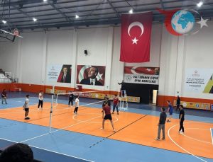 Traktör FC, Sandıklı MYO Voleybol Turnuvası’nın Şampiyonu Oldu!